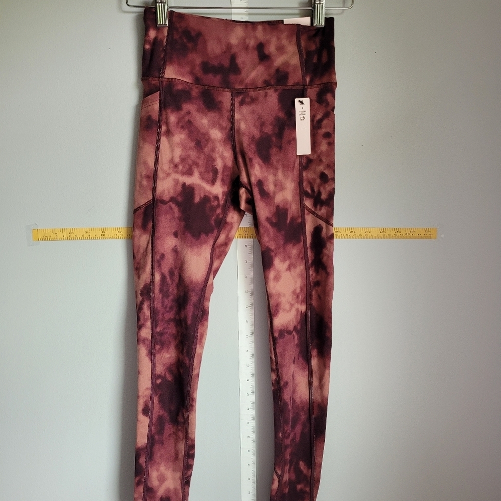 Victoria's Secret Maroon and Black Leggings